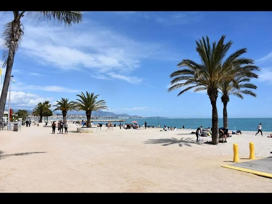 Le Jardin De La Mer, Plage, Jardin, Parking , Velos Villeneuve-Loubet