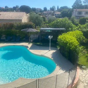 Climatisé Avec Piscine Et Jardin Appartamento