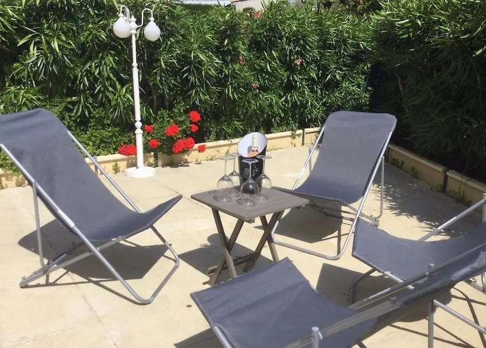 Le Jardin De La Mer, Plage, Jardin, Parking , Velos Villeneuve-Loubet